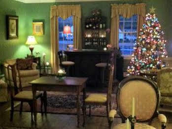 Oak Manor Inn ハーツビル エクステリア 写真